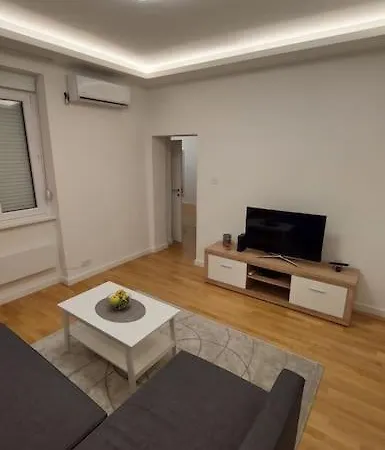 Apartment Green Lux Belgrade Exterior photo